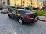 Used 2016 Chrysler 300 C image 5