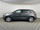 Used 2019 Ford Edge SE image 2