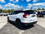 Used 2024 GMC Terrain SLE w/ Driver Convenience Package image 5