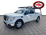 Used 2017 Nissan Titan SV image 3
