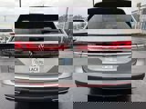 New 2025 Volkswagen Atlas SE image 5