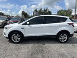 Used 2018 Ford Escape SE image 4