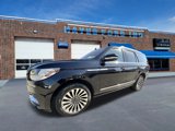 Used 2020 Lincoln Navigator Reserve w/ Luxury Package image 2