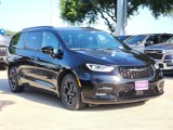 New 2025 Chrysler Pacifica Select image 3