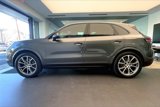 Certified 2024 Porsche Cayenne image 2