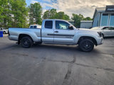 Used 2015 Toyota Tacoma 2WD Access Cab w/ SR5 Package image 4