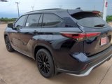 New 2025 Toyota Highlander XSE image 5