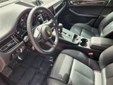 Certified 2024 Porsche Macan image 4