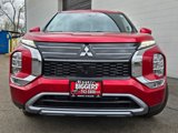 New 2025 Mitsubishi Outlander SE image 3