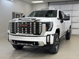 New 2025 GMC Sierra 2500 Denali w/ Denali Reserve Package image 3
