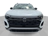 Certified 2024 Volkswagen Atlas Peak Edition SEL image 3