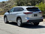 Used 2024 Toyota Highlander LE image 3