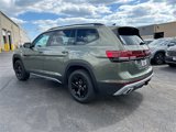 New 2025 Volkswagen Atlas Peak Edition SE image 5