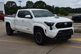 Used 2024 Toyota Tacoma TRD Sport image 3