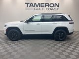 New 2025 Jeep Grand Cherokee Altitude image 2