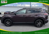 Used 2018 Toyota RAV4 SE image 3