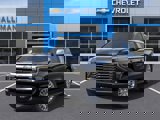 New 2025 Chevrolet Suburban Premier image 6