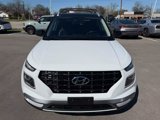 Used 2022 Hyundai Venue Limited image 3