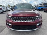 New 2025 Jeep Grand Cherokee Summit image 2