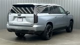 Used 2025 Cadillac Escalade ESV Sport Platinum image 5
