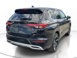 Used 2024 Mitsubishi Outlander SE image 4
