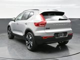 Used 2025 Volvo XC40 B5 Plus image 5