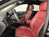 Certified 2025 Porsche Macan image 5