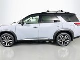 New 2025 Nissan Pathfinder Platinum w/ Cargo Package image 4