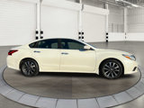 Used 2016 Nissan Altima 2.5 SV w/ Convenience Package image 2