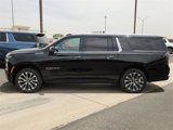 New 2025 Chevrolet Suburban High Country image 2