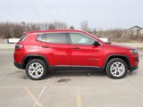New 2025 Jeep Compass Sport image 4