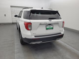 Used 2023 Ford Explorer XLT w/ Equipment Group 202A image 6