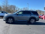 New 2025 Nissan Pathfinder Platinum image 5