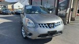 Used 2011 Nissan Rogue SV w/ Premium Pkg image 2