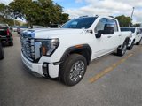 New 2025 GMC Sierra 2500 Denali w/ Denali Reserve Package image 4