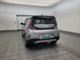 Used 2023 Kia Soul LX w/ LX Technology Package image 6