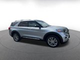 Used 2024 Ford Explorer Limited image 2