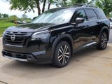 New 2025 Nissan Pathfinder Platinum image 5