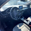 Used 2020 Ford Escape SE image 3