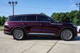Used 2022 Lincoln Aviator Reserve w/ Elements Package Plus image 3