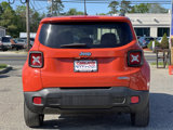 Used 2015 Jeep Renegade Latitude image 5