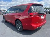 New 2026 Chrysler Pacifica Select image 5