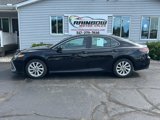Used 2023 Toyota Camry LE image 4
