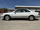 Used 2000 Lexus ES 330 image 4