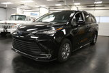 Certified 2023 Toyota Sienna XLE image 3