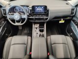 New 2025 Nissan Pathfinder SL w/ SL Premium Package image 3