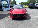 Used 2023 Hyundai Elantra SEL image 3