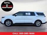 Used 2023 Kia Carnival LX image 6