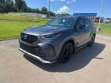 New 2025 Toyota Highlander XSE image 2