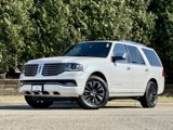 Used 2017 Lincoln Navigator Select image 2